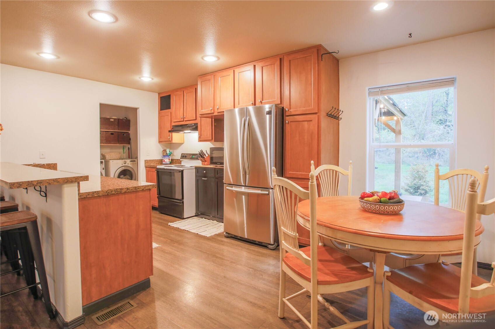 975 Little Valley Lane, Greenbank, WA 98253