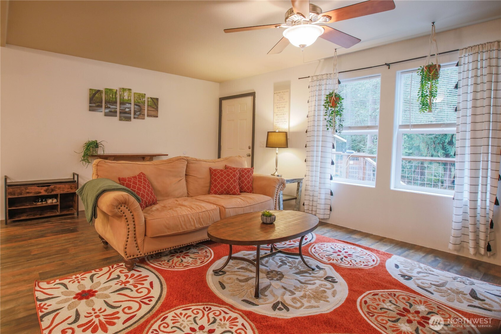 975 Little Valley Lane, Greenbank, WA 98253