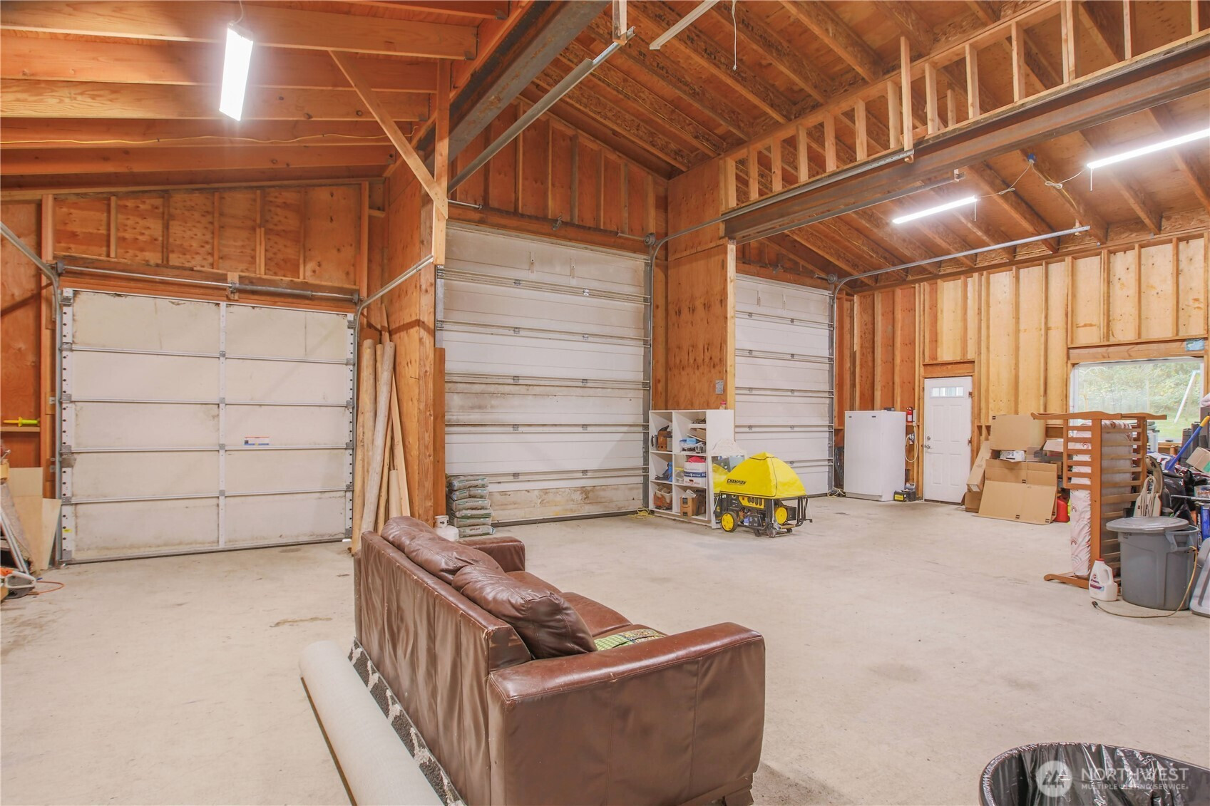 975 Little Valley Lane, Greenbank, WA 98253