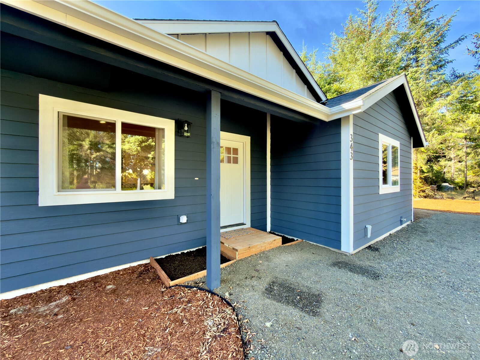 343 Duck Lake Drive SE, Ocean Shores, WA 98569