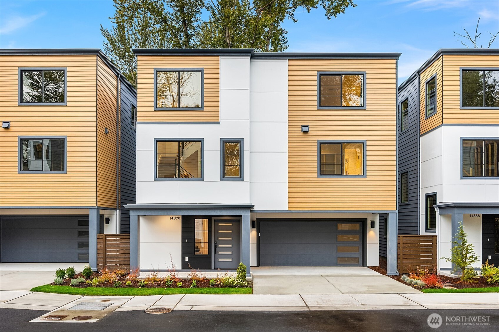 14870 Site 5 NE 2nd Court, Bellevue, WA 98007
