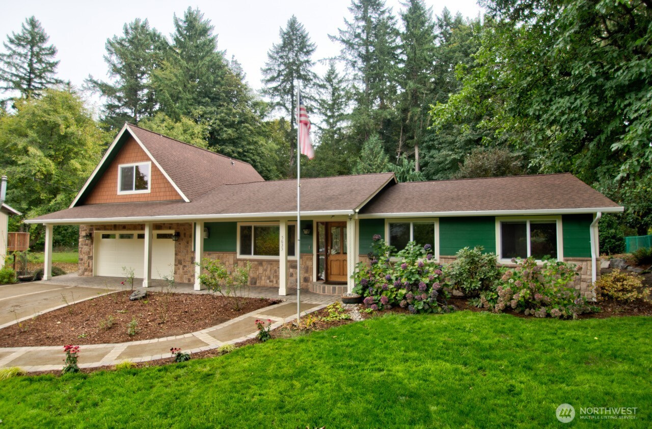 5633 17th Avenue NE, Olympia, WA 98516