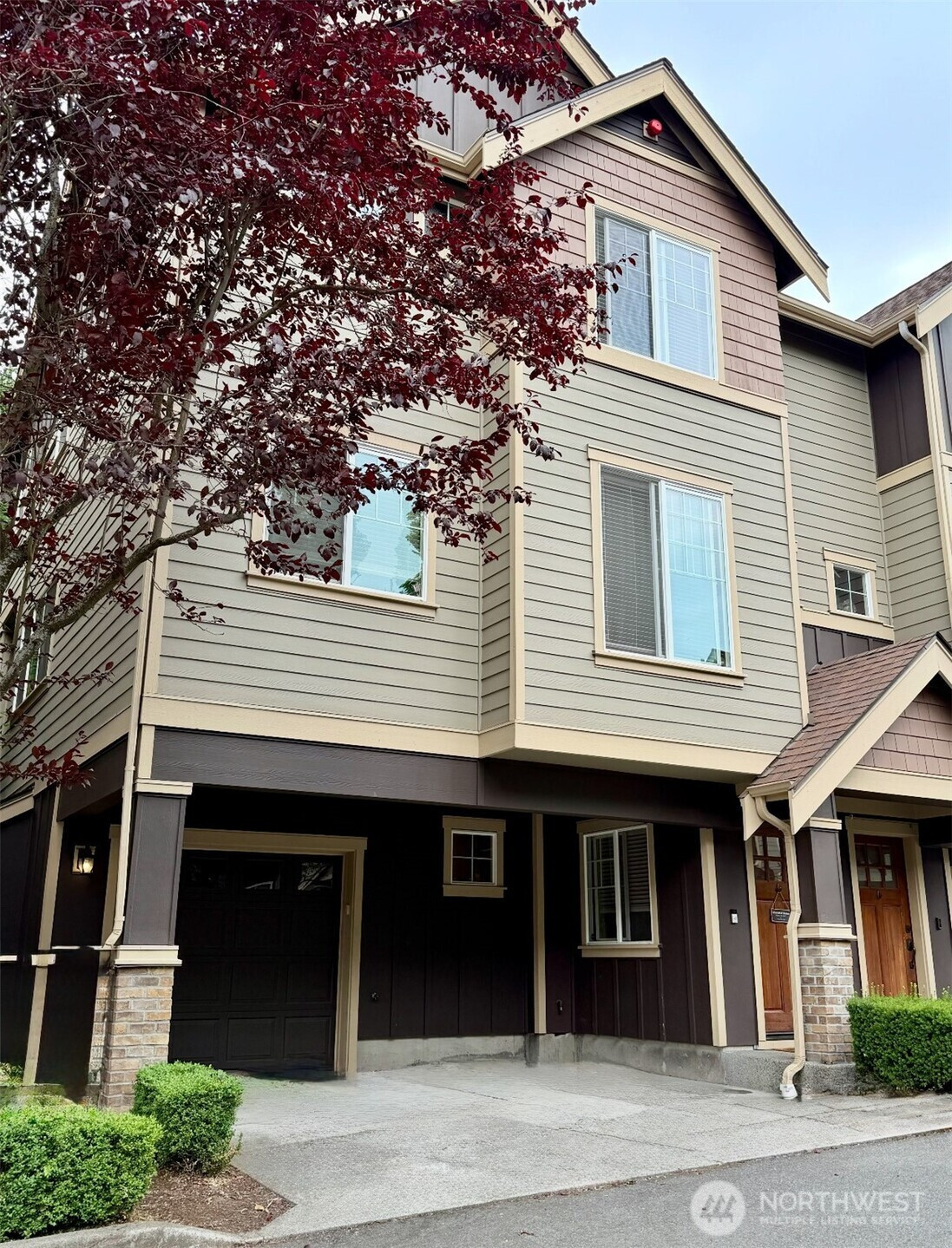 19439 1st Avenue S, Normandy Park, WA 98148