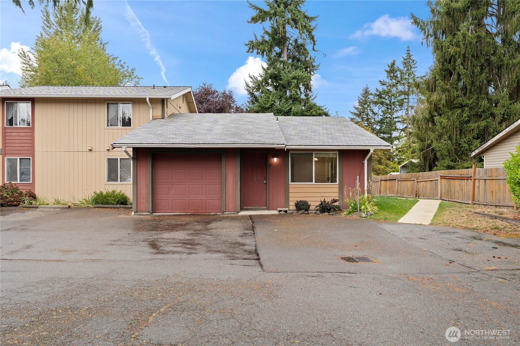 10214 13th Avenue Ct E, Tacoma, WA 98445