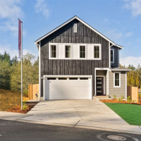 368 NE Shadowhawk Lane, Bremerton, WA 98311