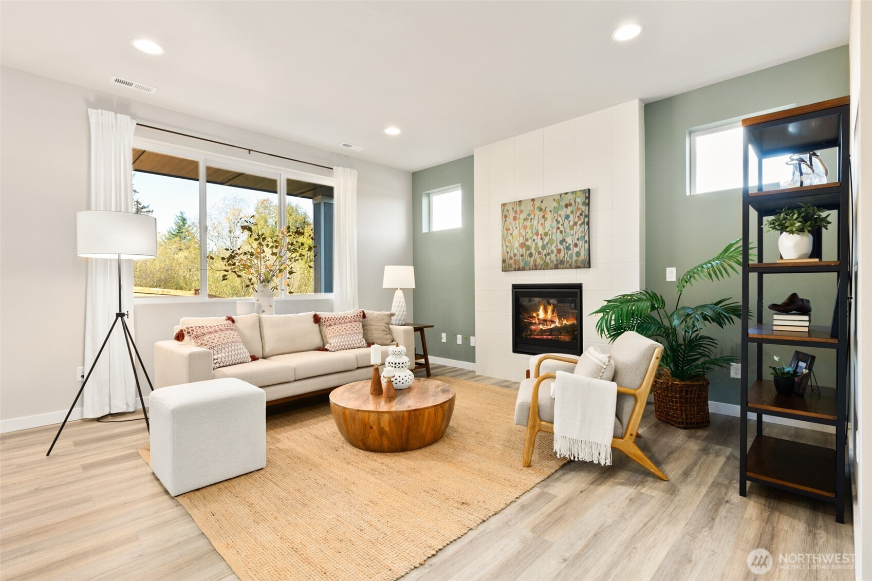 368 NE Shadowhawk Lane, Bremerton, WA 98311