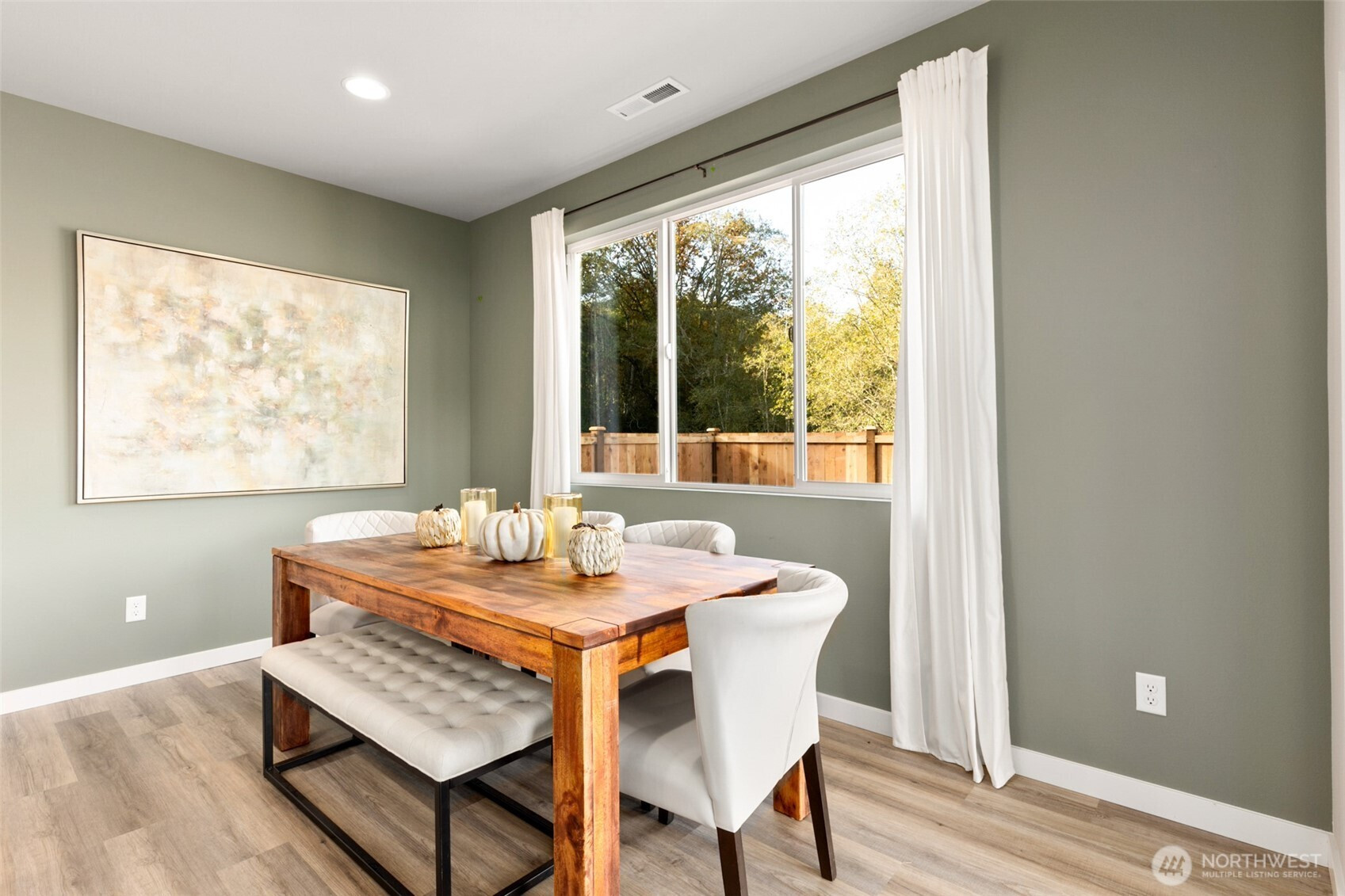 368 NE Shadowhawk Lane, Bremerton, WA 98311