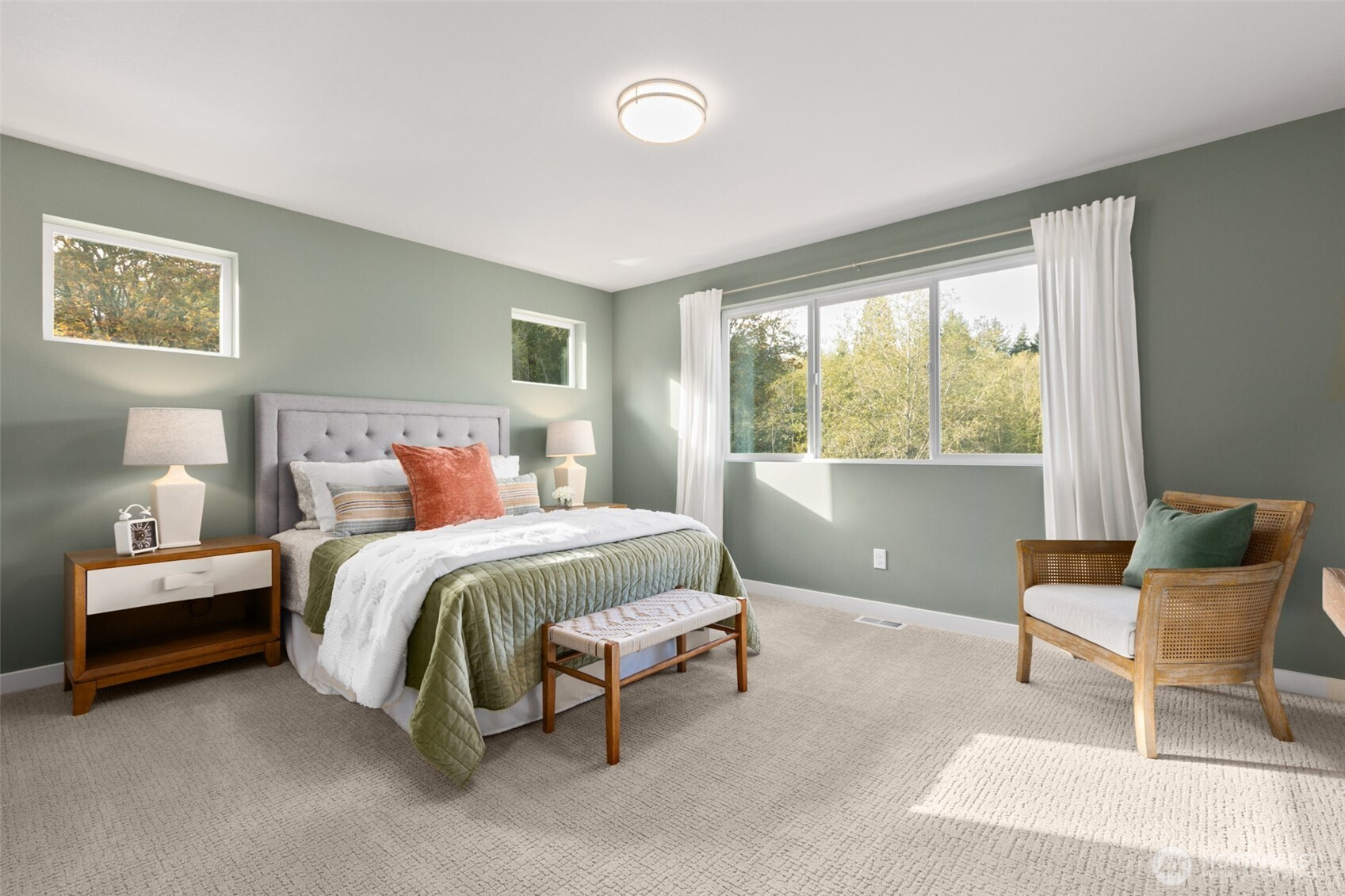 368 NE Shadowhawk Lane, Bremerton, WA 98311