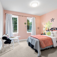 368 NE Shadowhawk Lane, Bremerton, WA 98311