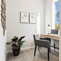 368 NE Shadowhawk Lane, Bremerton, WA 98311