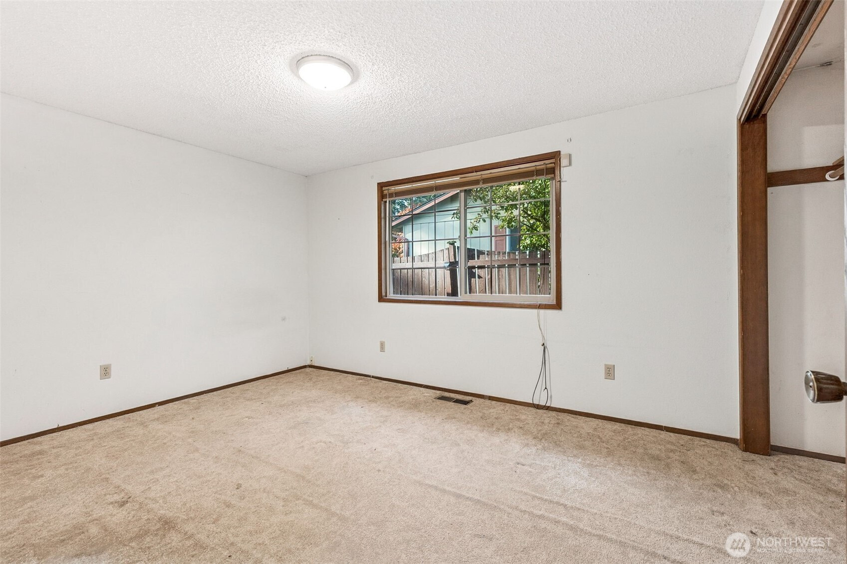 6707 Miner Drive SW, Tumwater, WA 98512