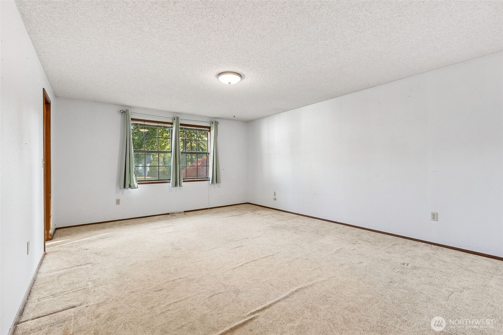 6707 Miner Drive SW, Tumwater, WA 98512