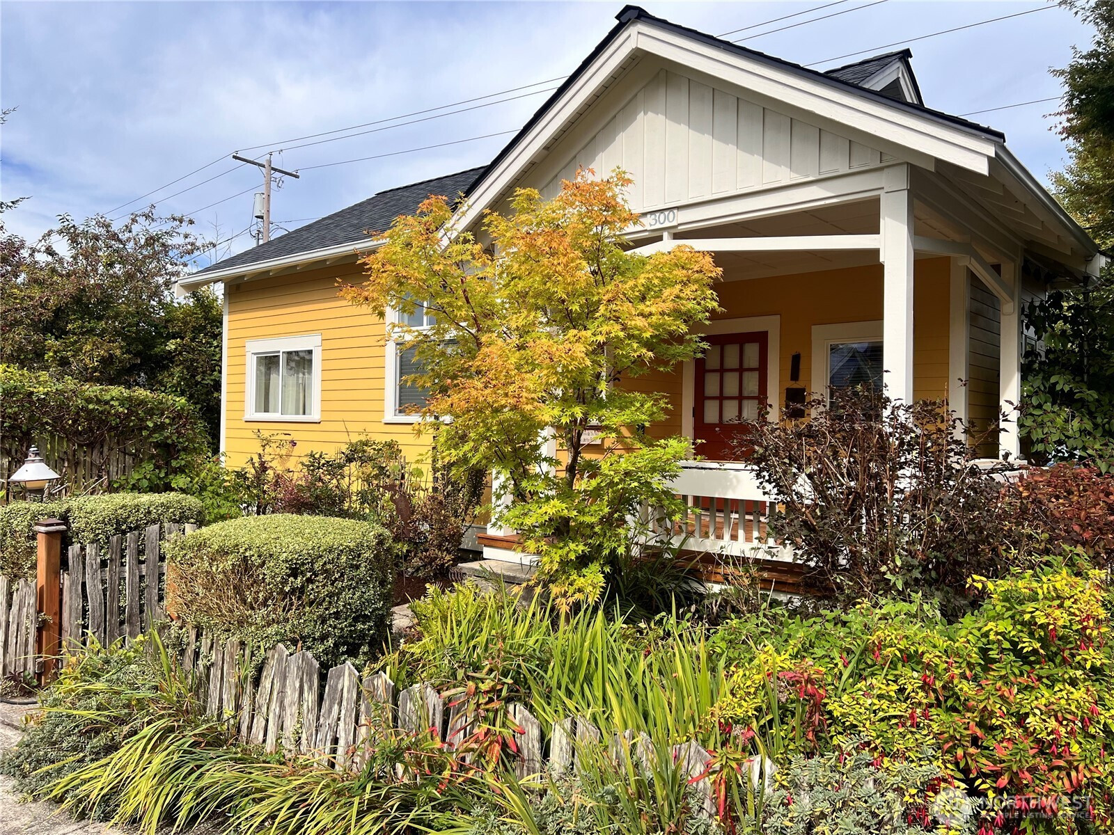 300 Cottage Lane, Langley, WA 98260