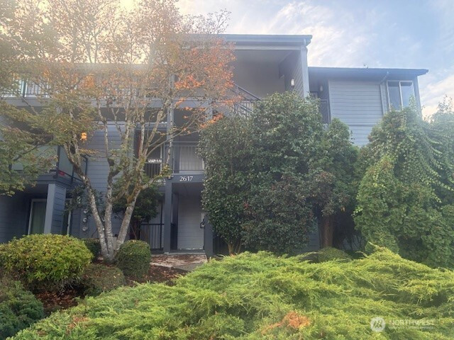 2617 NE 4th Street, Renton, WA 98056