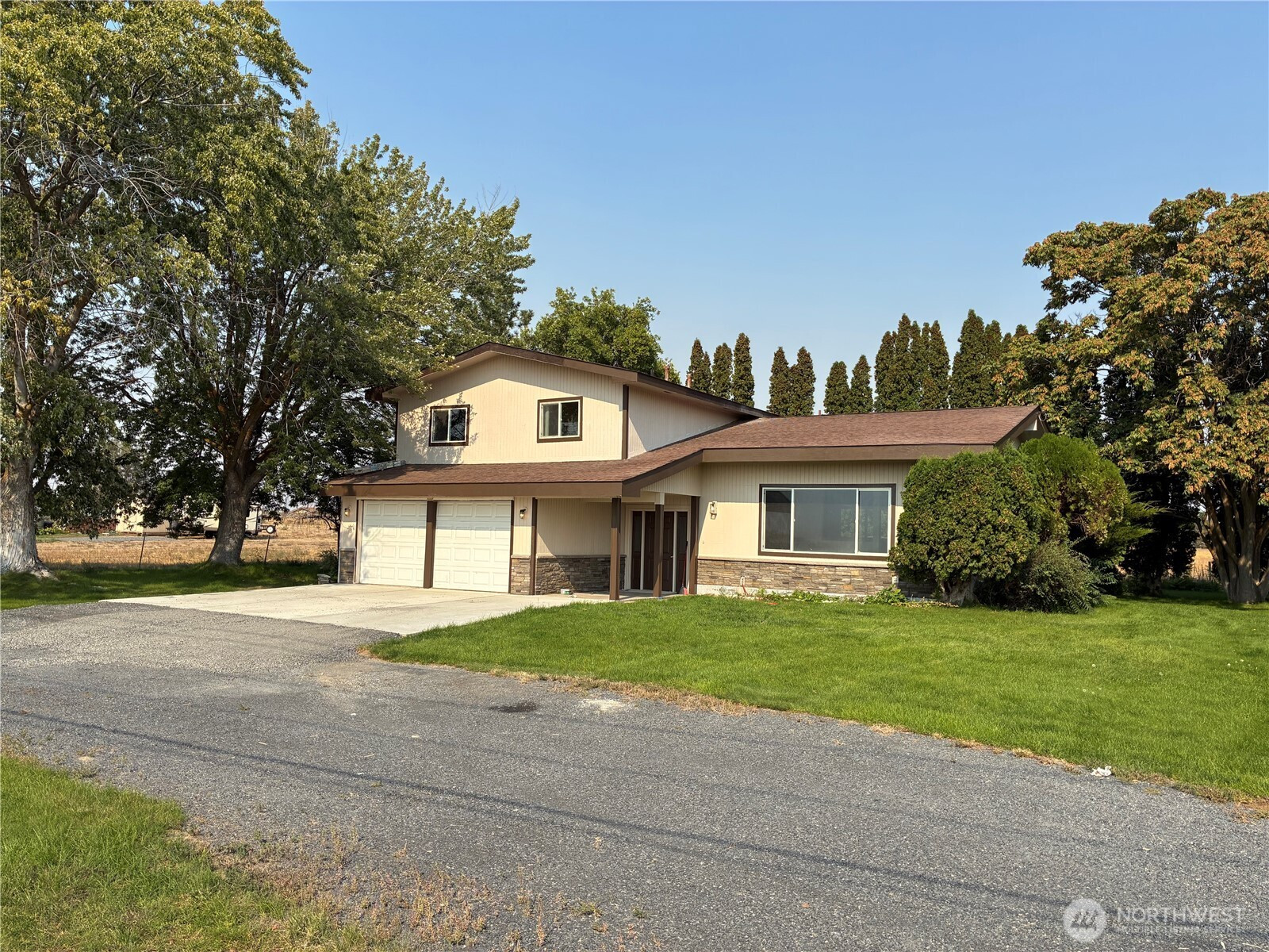 6400 Rd. 3 NE, Moses Lake, WA 98837
