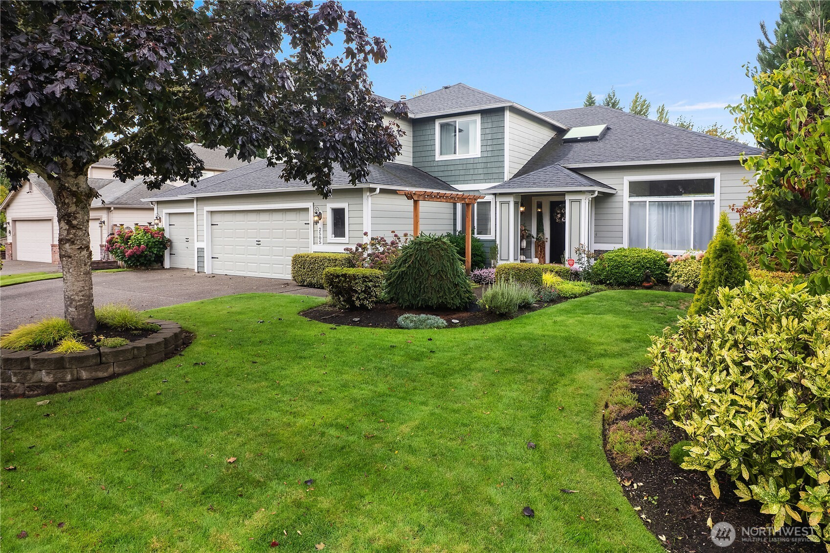 2505 Simon Lane NE, Olympia, WA 98506