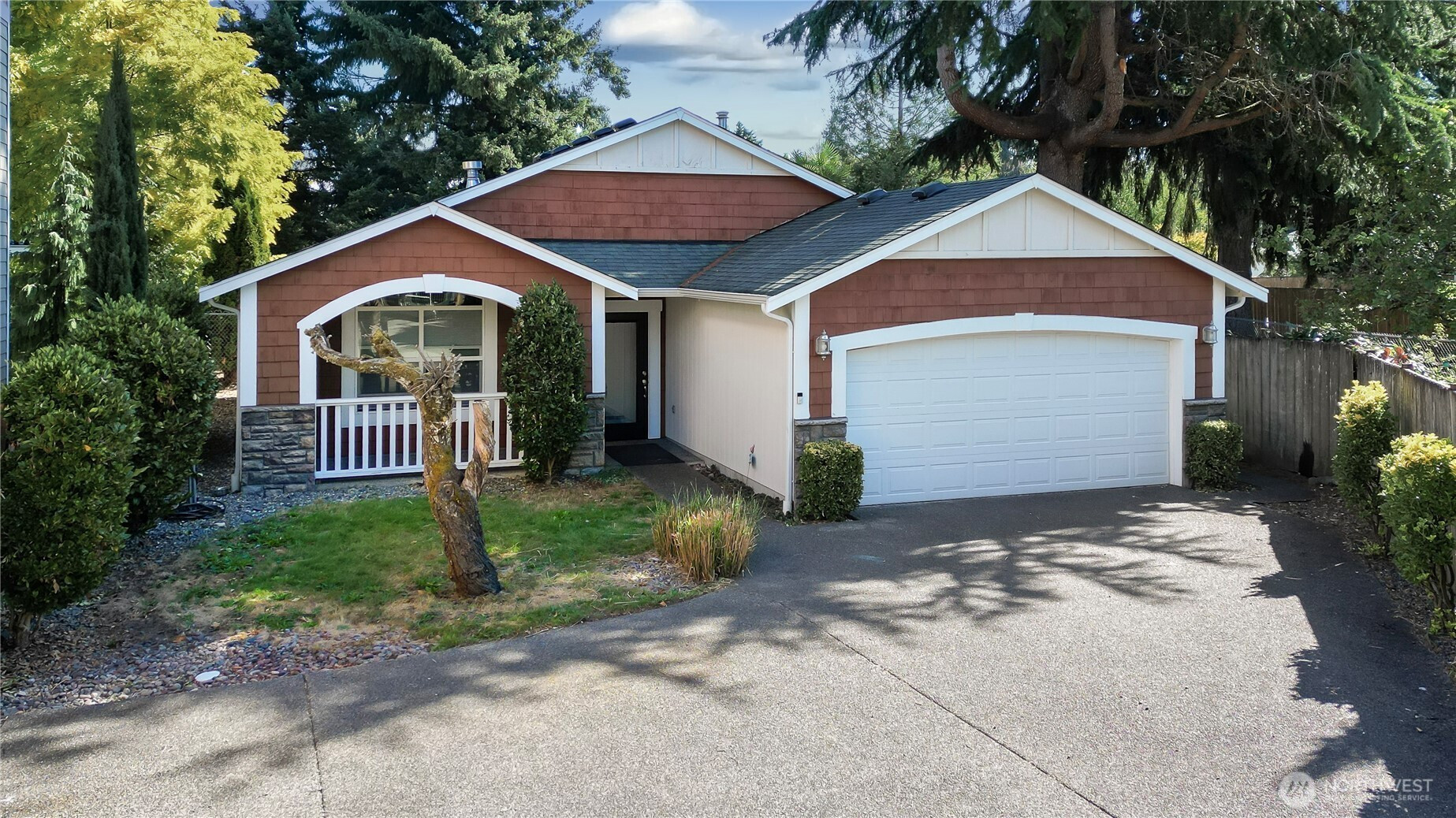 1220 Golf Club Road, Lacey, WA 98503