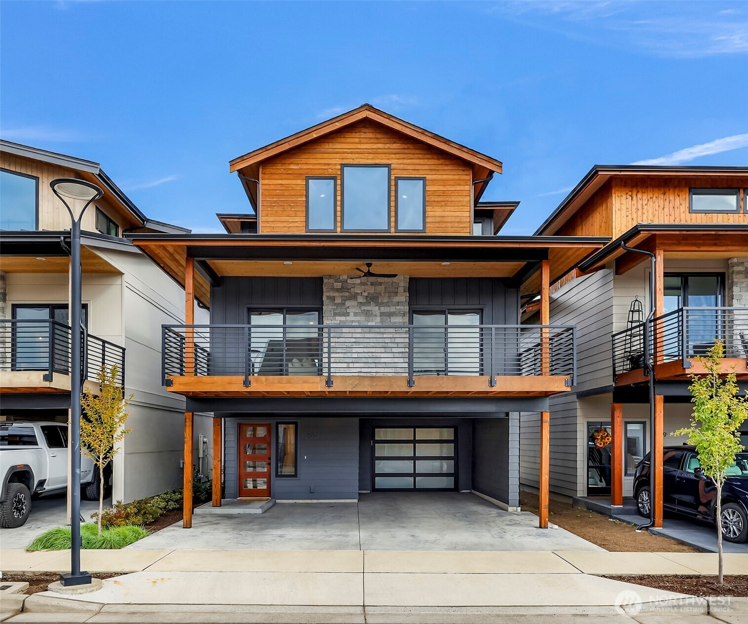207 Riverwalk Drive, Lynden, WA 98264