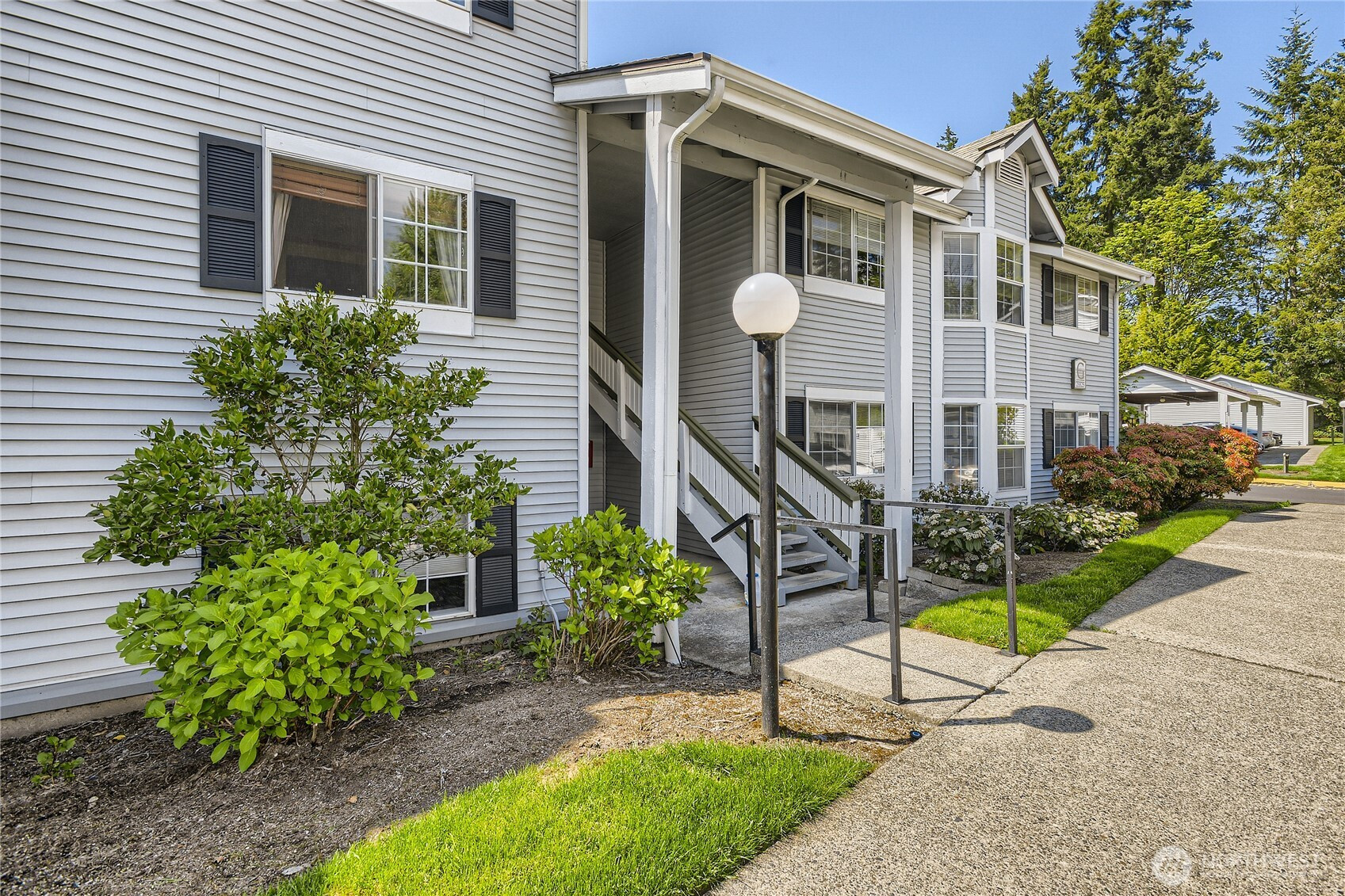 23325 Cedar Way, Mountlake Terrace, WA 98043