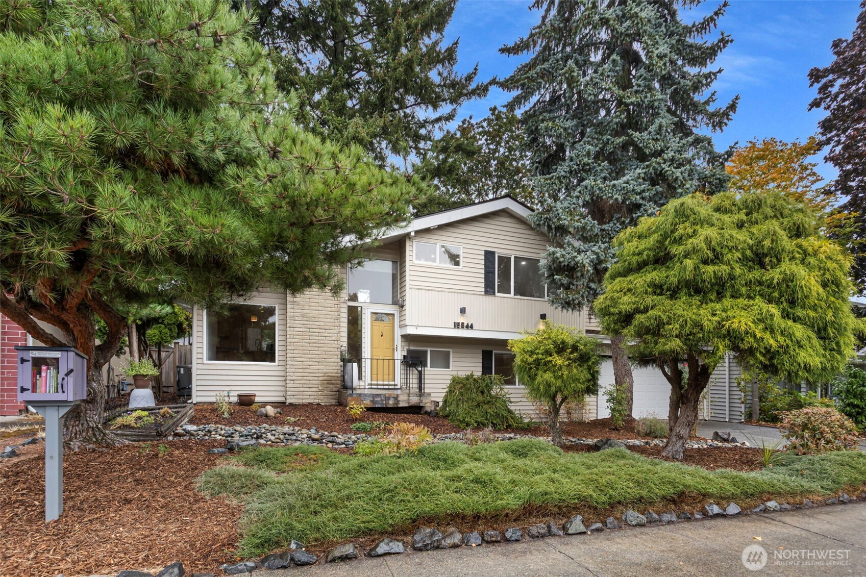 15844 SE Fairwood Boulevard, Renton, WA 98058