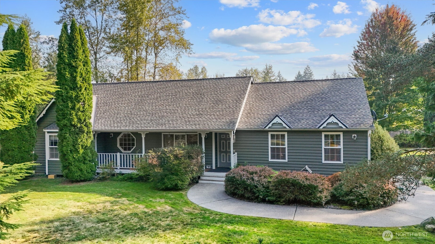 12121 99th Avenue NE, Arlington, WA 98223