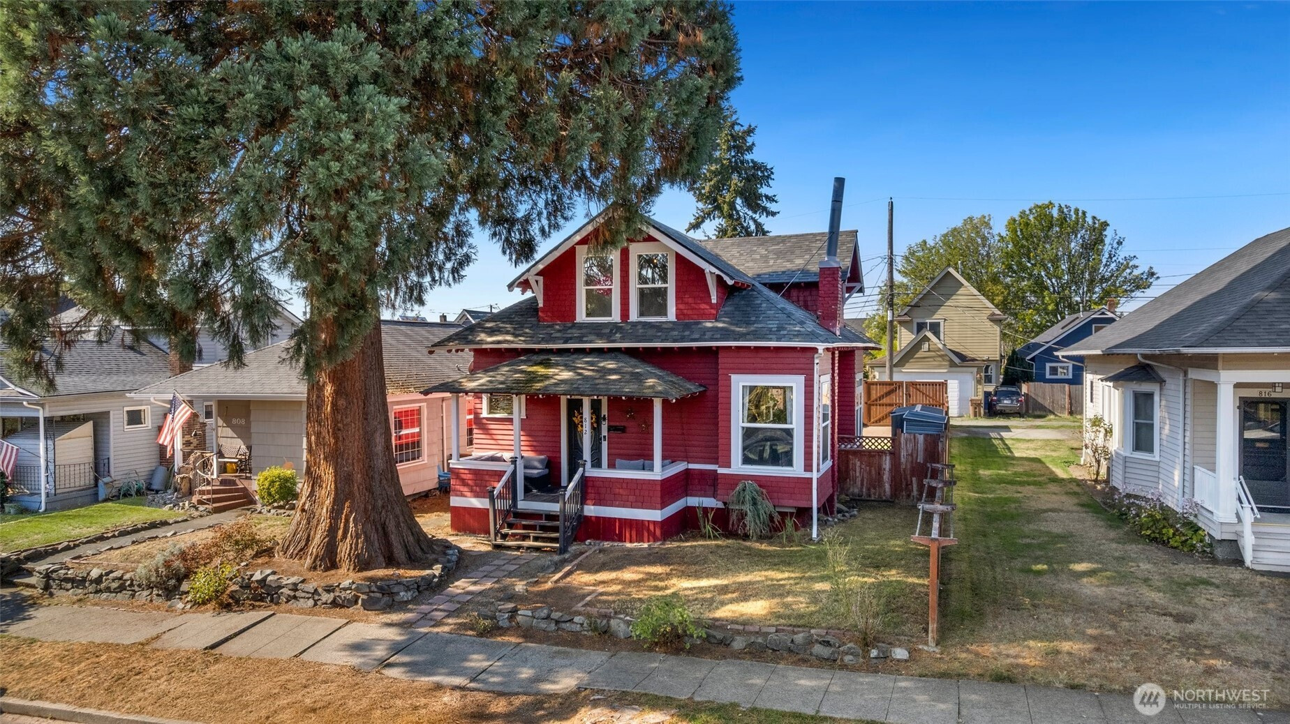 812 N Steele Street, Tacoma, WA 98406