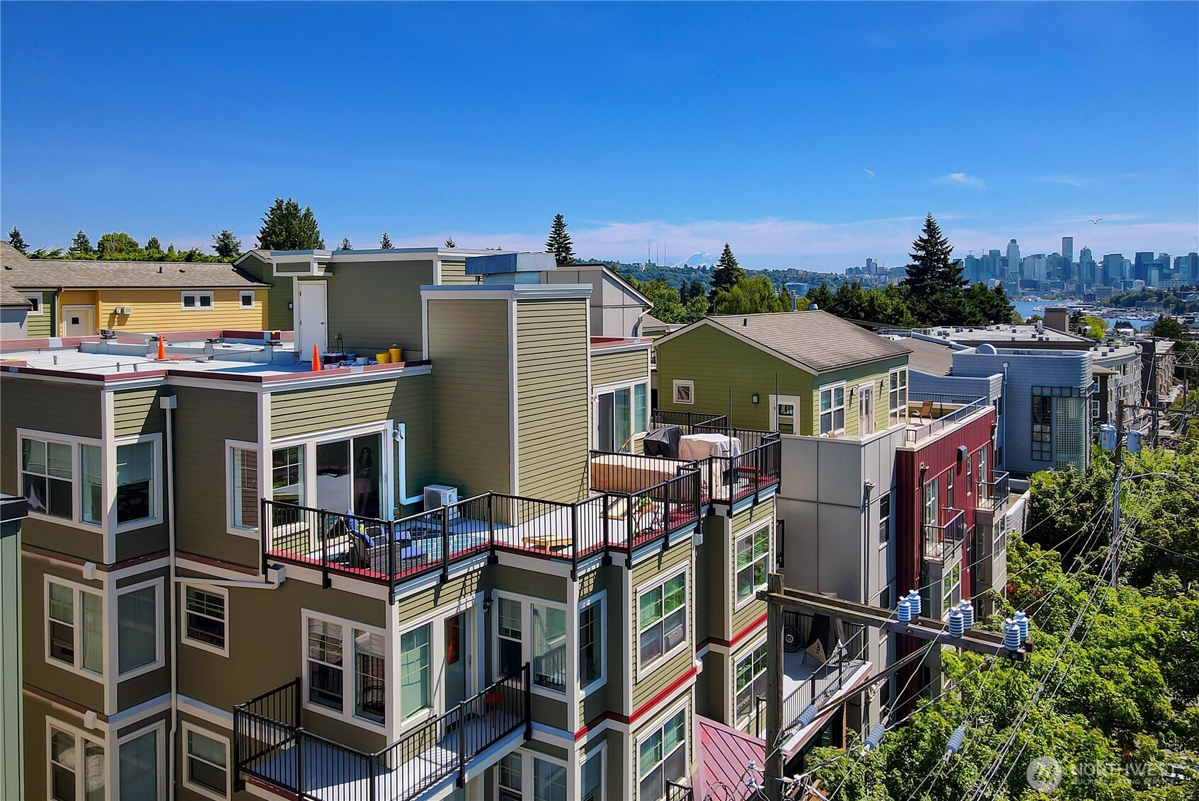 4026 Stone Way N, Seattle, WA 98103