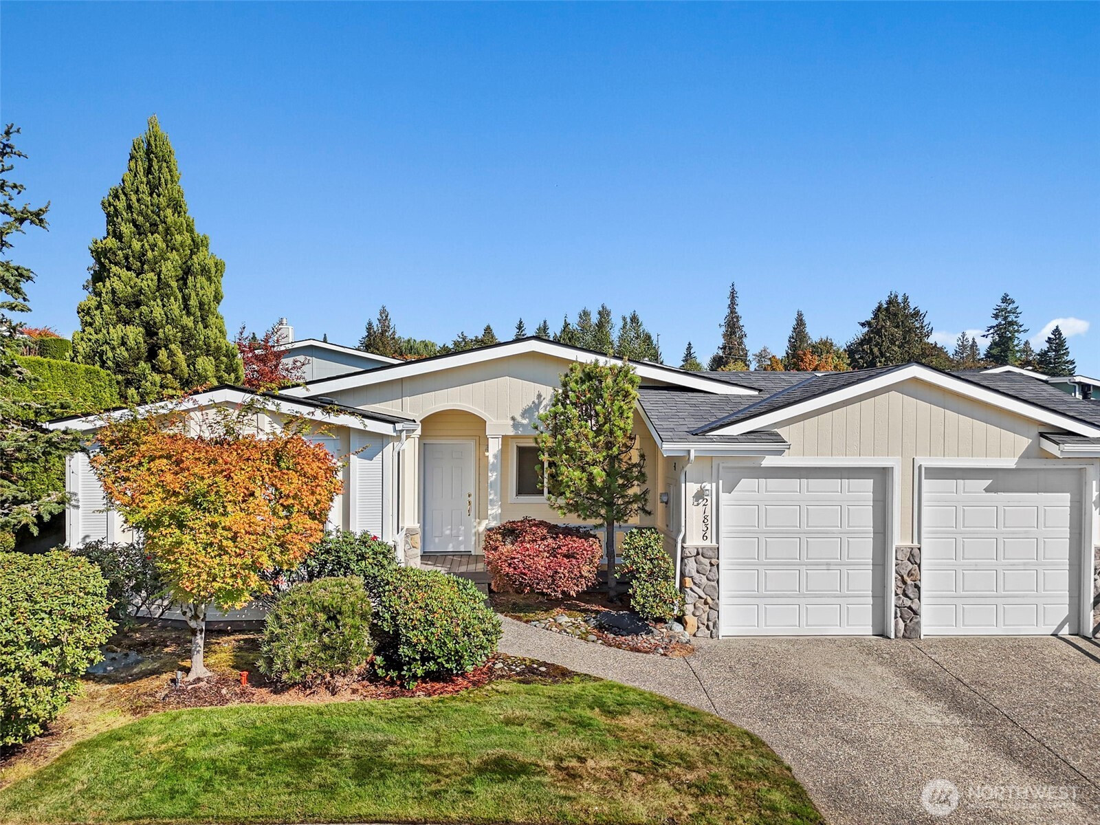 21836 SE 274th Lane, Maple Valley, WA 98038