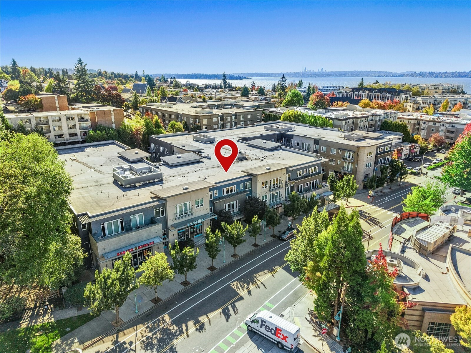 375 Kirkland Avenue, Kirkland, WA 98033