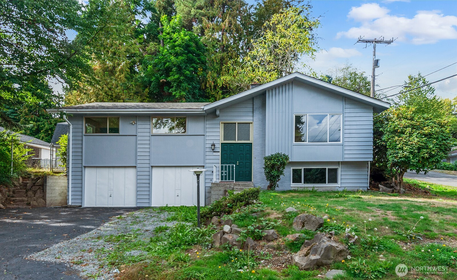 11603 8th Avenue S, Seattle, WA 98168
