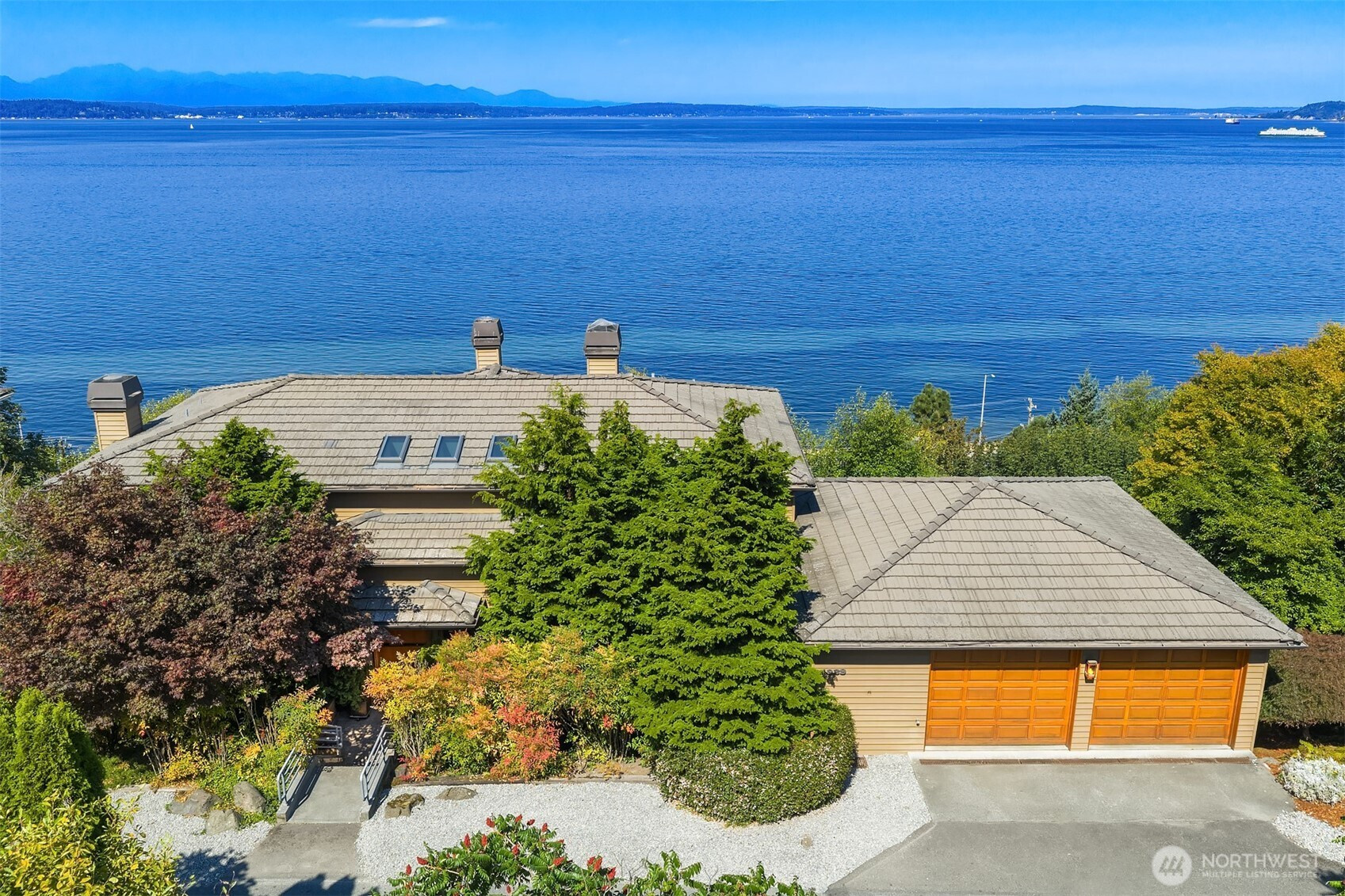 1929 Bonair Drive SW, Seattle, WA 98116