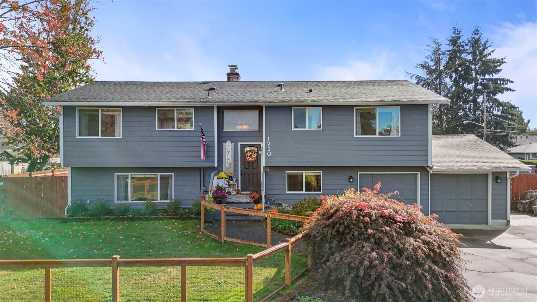 1710 12th Avenue NW, Puyallup, WA 98371