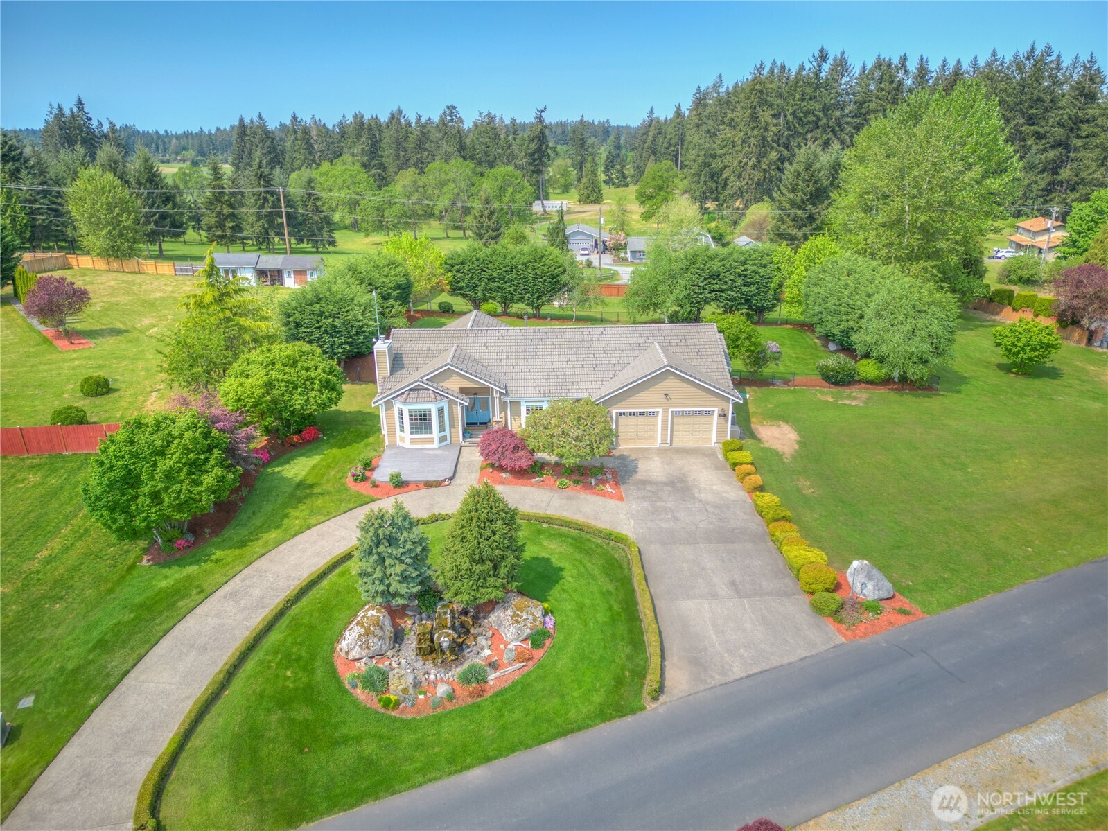 29216 39th Avenue S, Roy, WA 98580