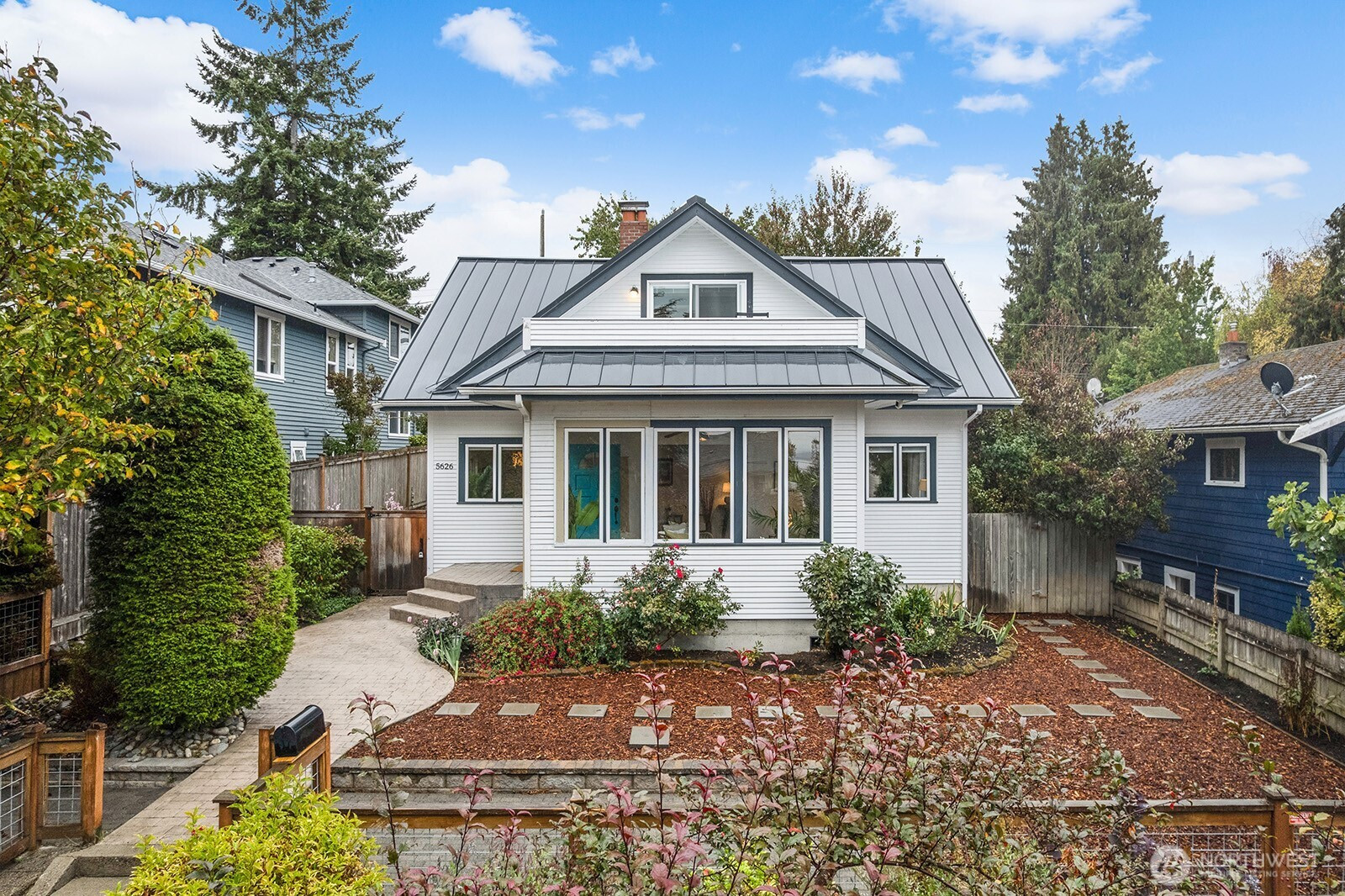 5626 46th Avenue SW, Seattle, WA 98136