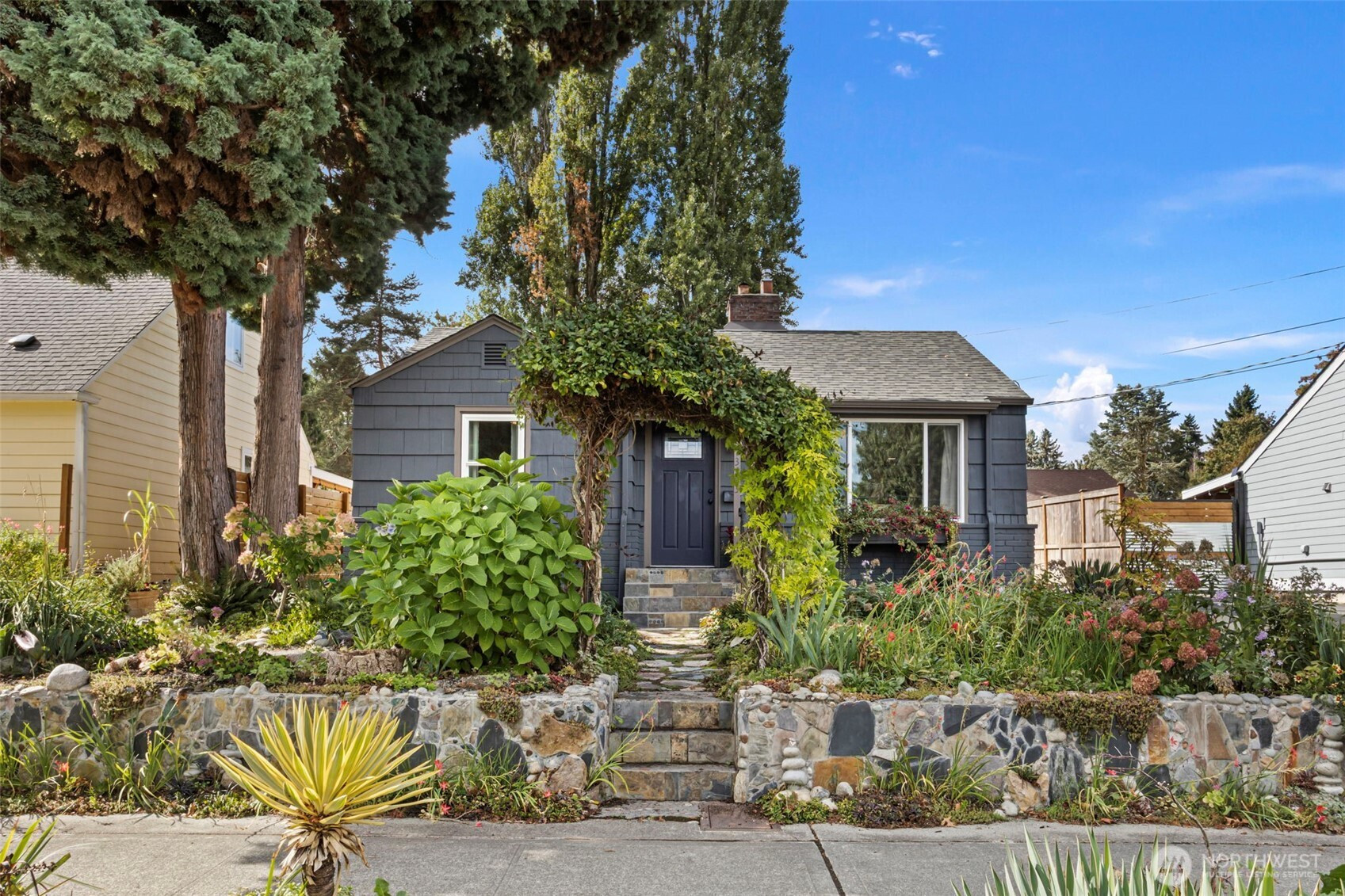 13723 34th Avenue S, Tukwila, WA 98168