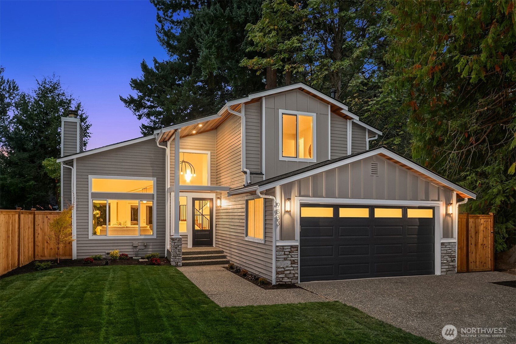 9833 128th Avenue NE, Kirkland, WA 98033