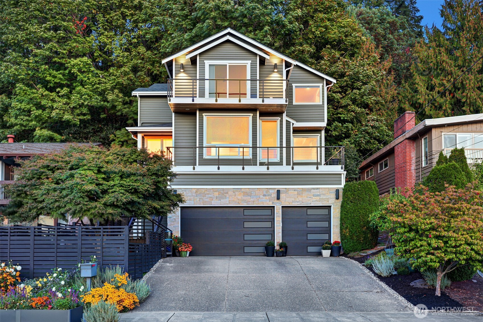 7808 45th Avenue SW, Seattle, WA 98136
