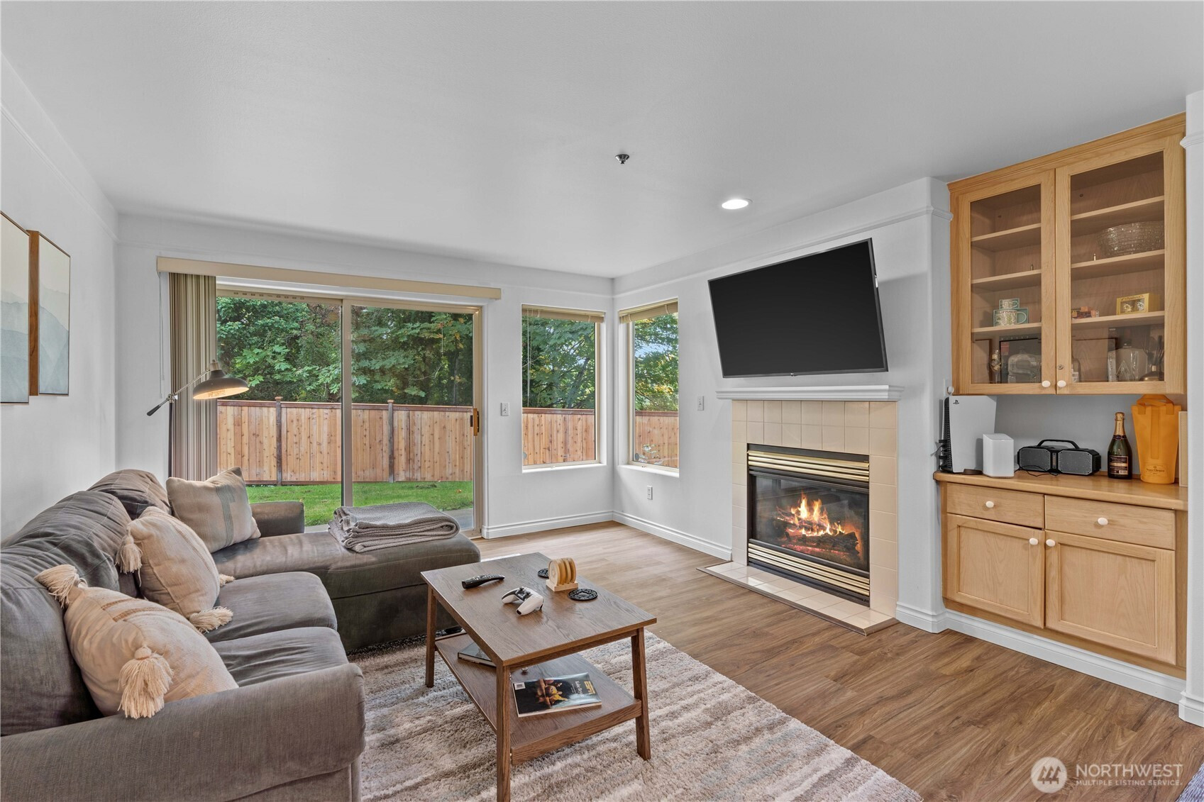 15335 Sunwood Boulevard, Tukwila, WA 98188