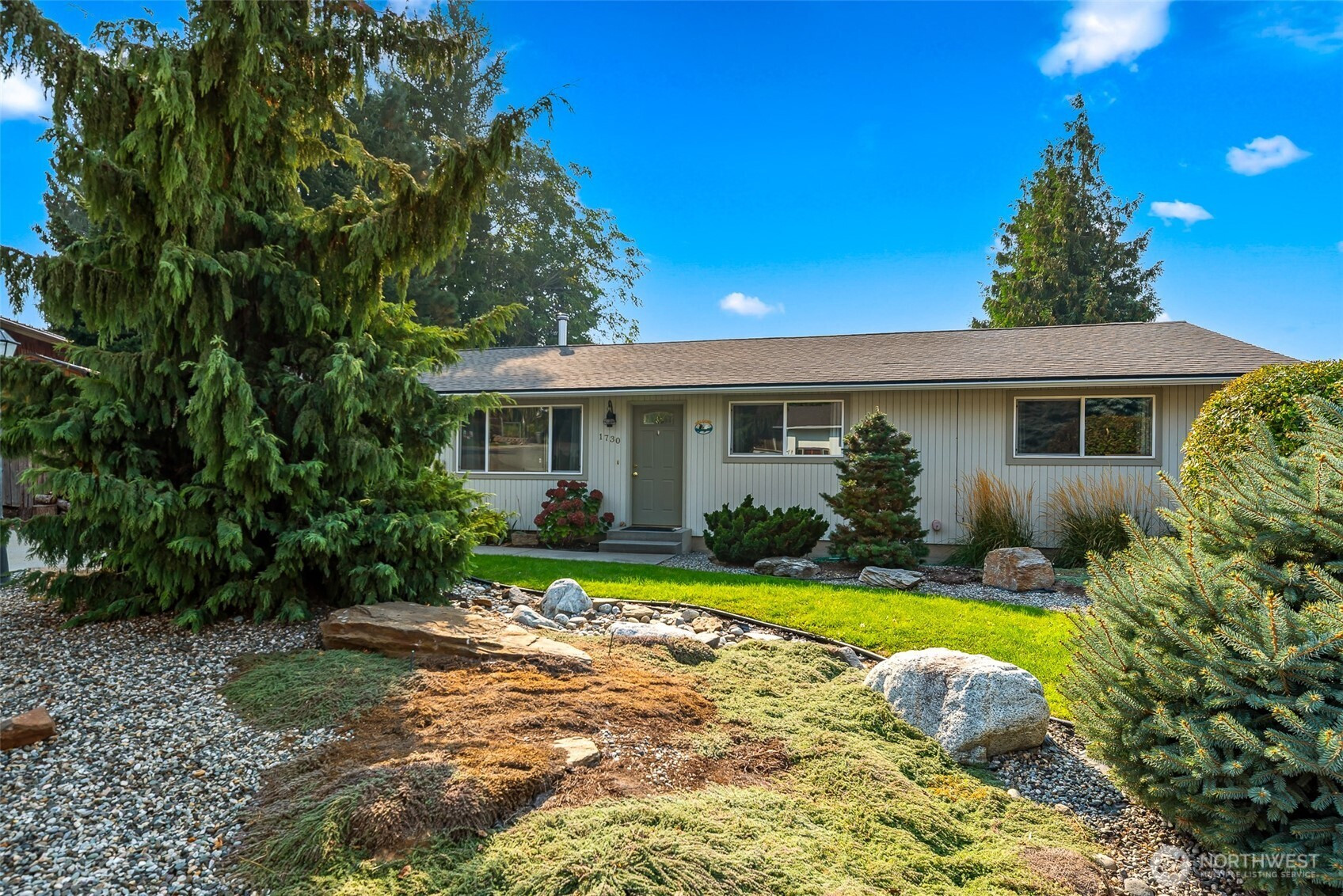 1730 NE 7th Street, East Wenatchee, WA 98802
