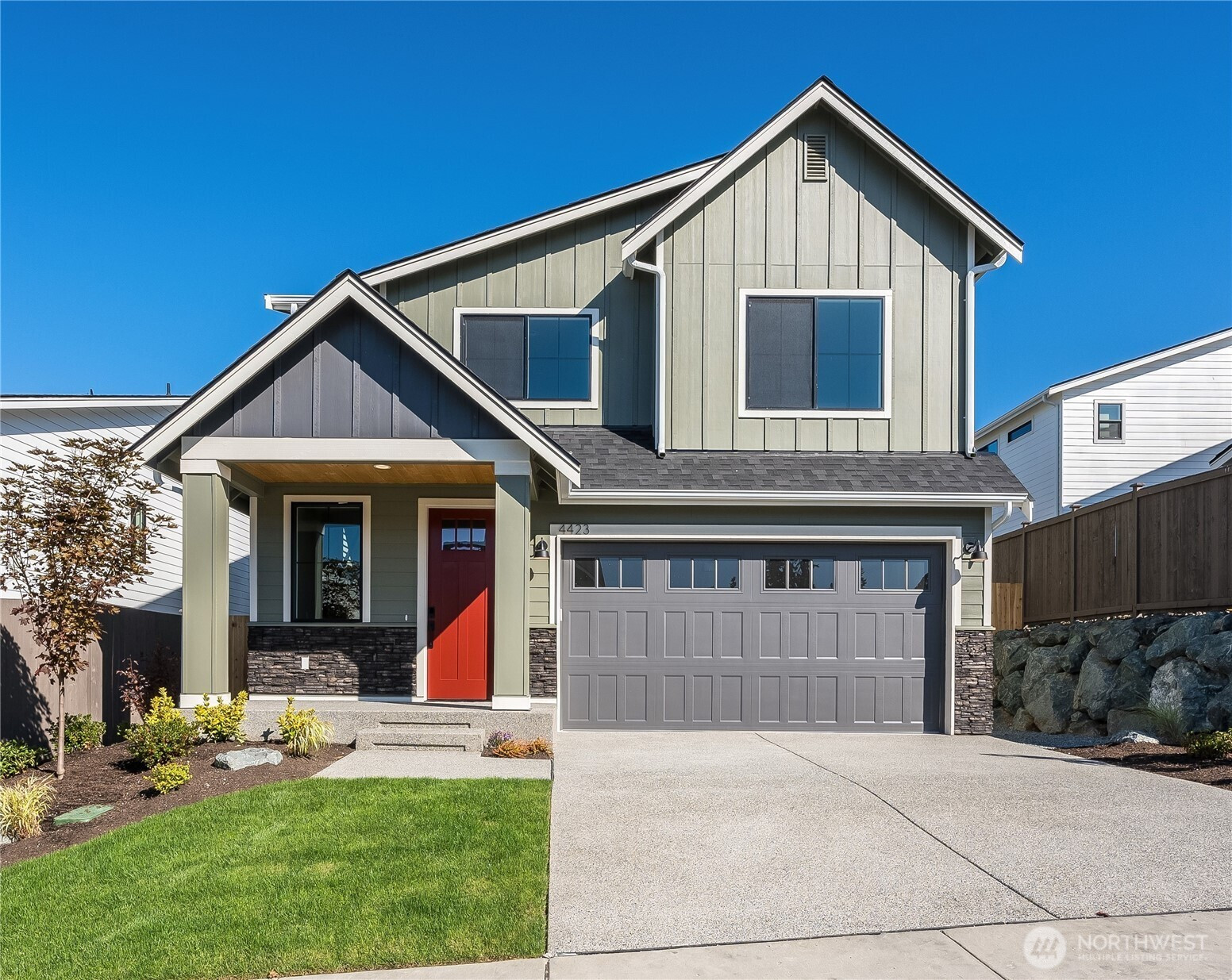 210 156th Place SW, Lynnwood, WA 98087