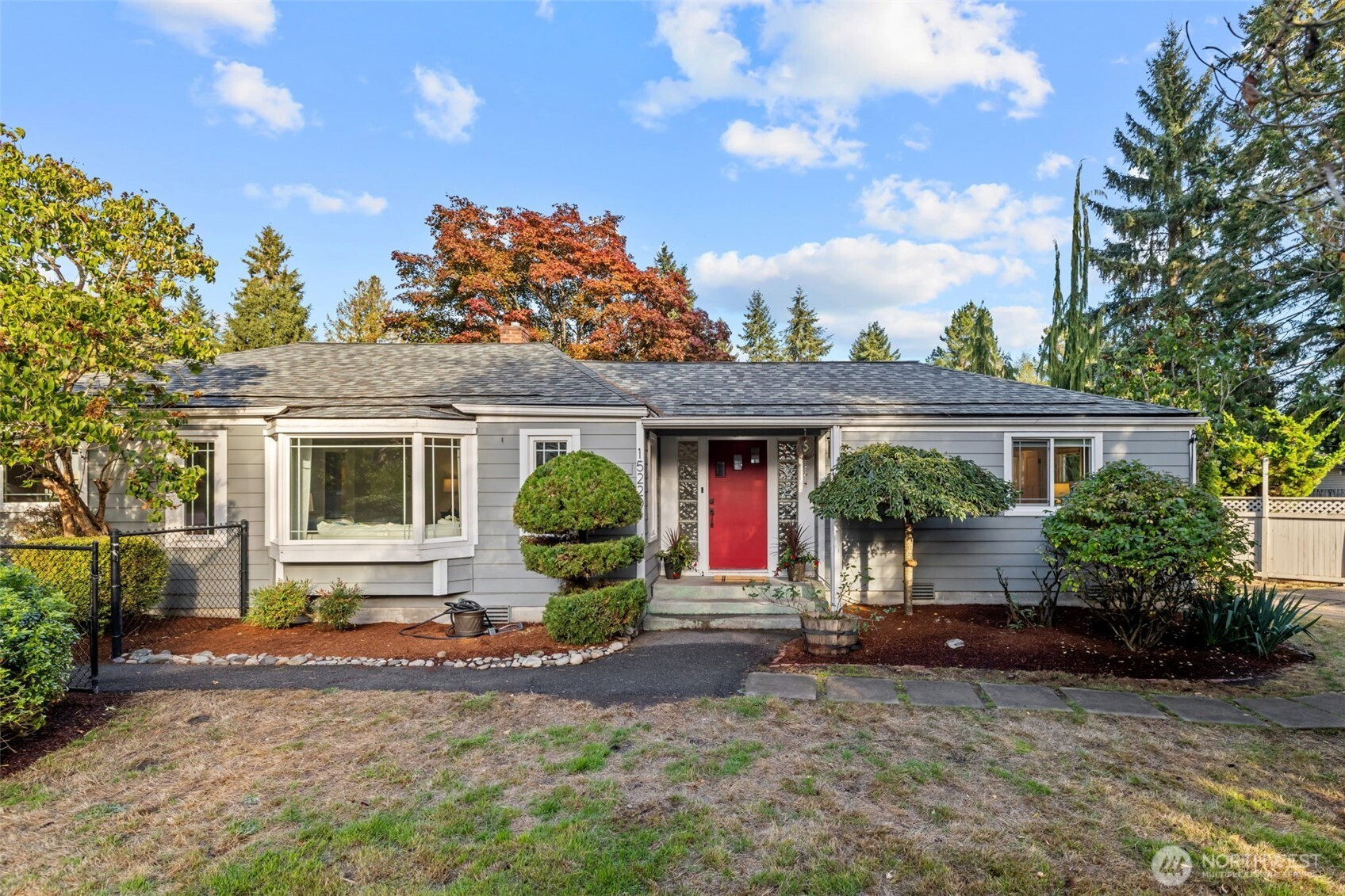 15220 12th Avenue NE, Shoreline, WA 98155