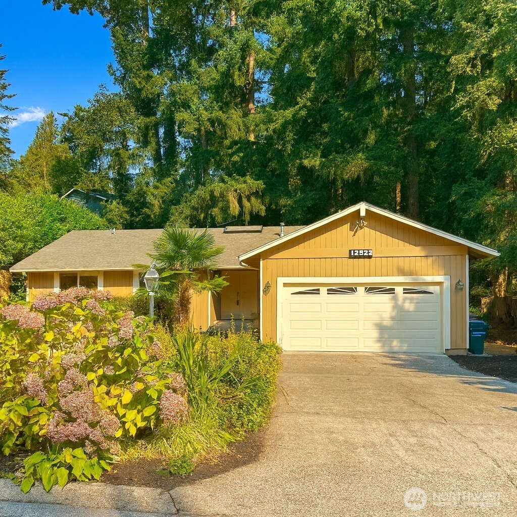 12522 NE 138th Pl, Kirkland, WA 98034