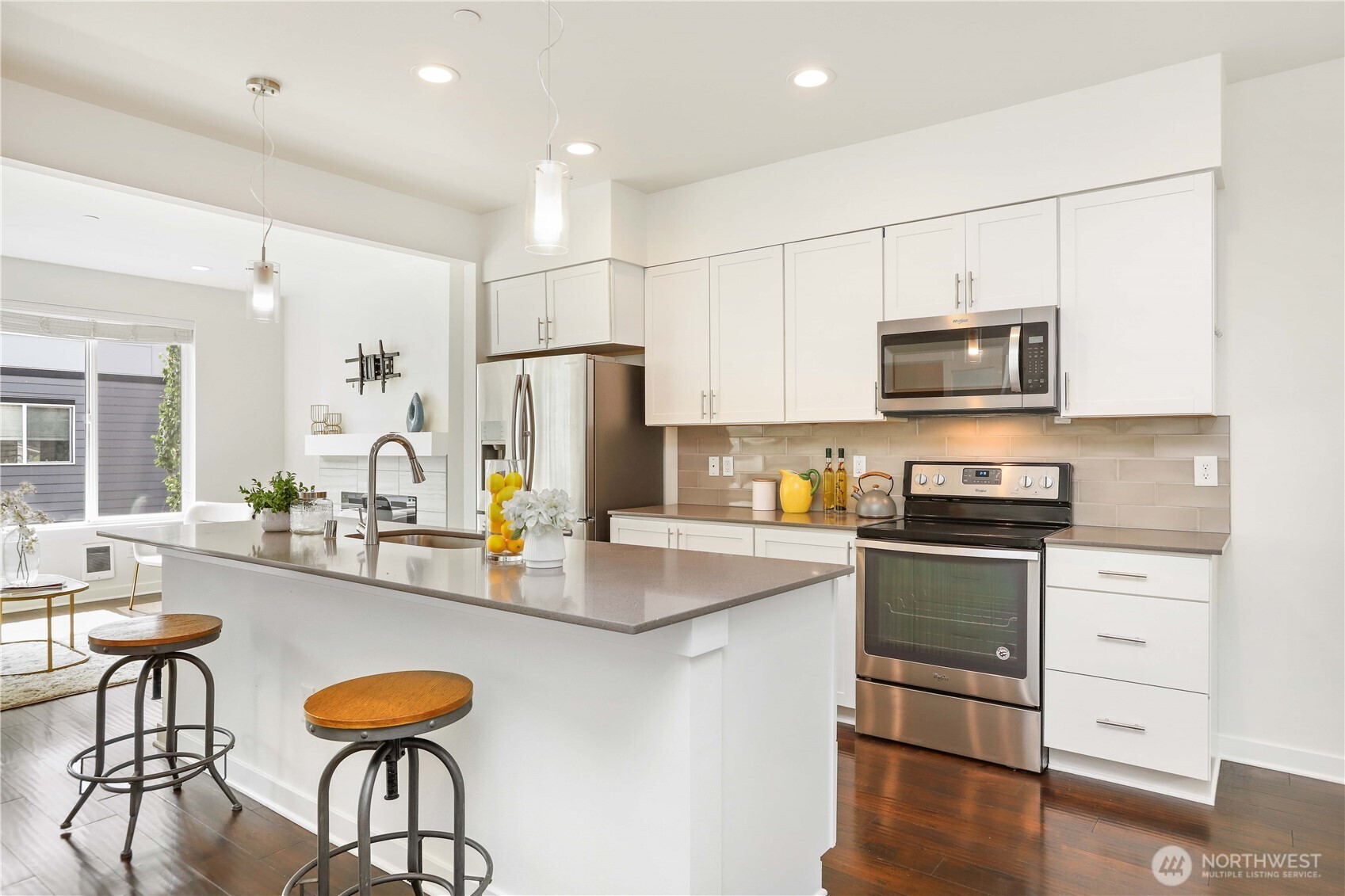 14913 48th Avenue W, Edmonds, WA 98026