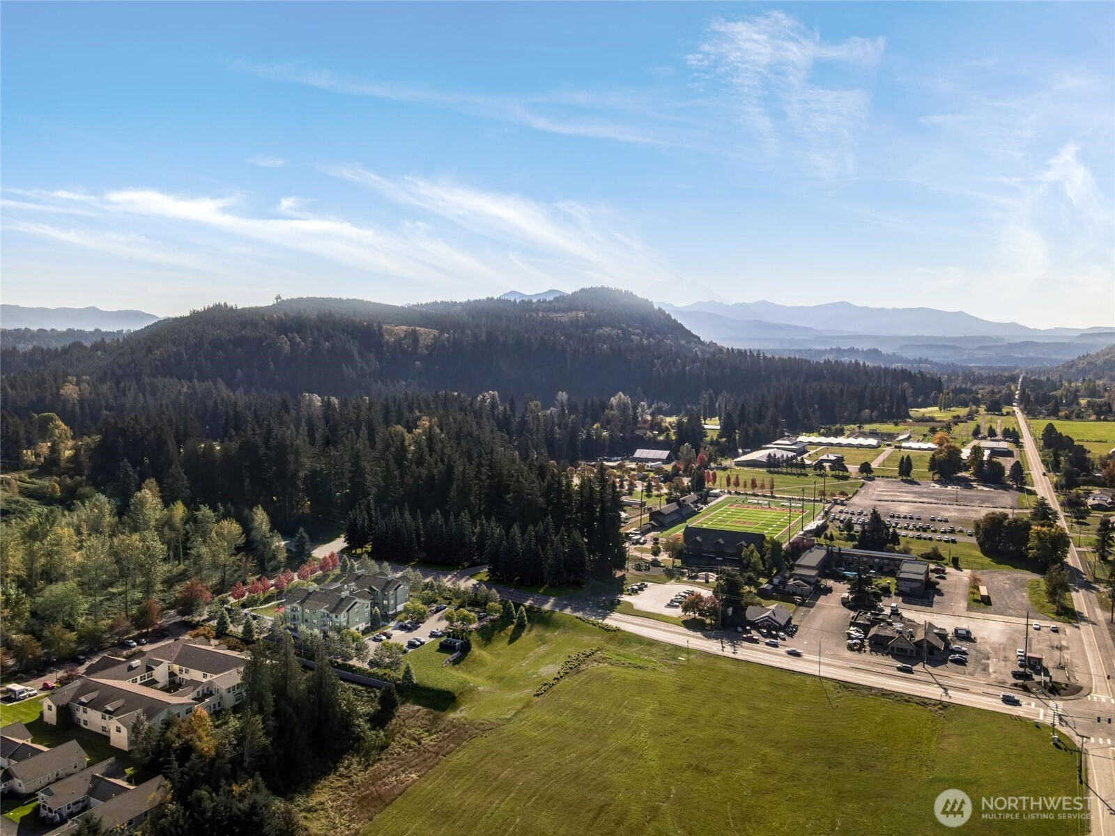 2200 Mountain View Drive, Enumclaw, WA 98022