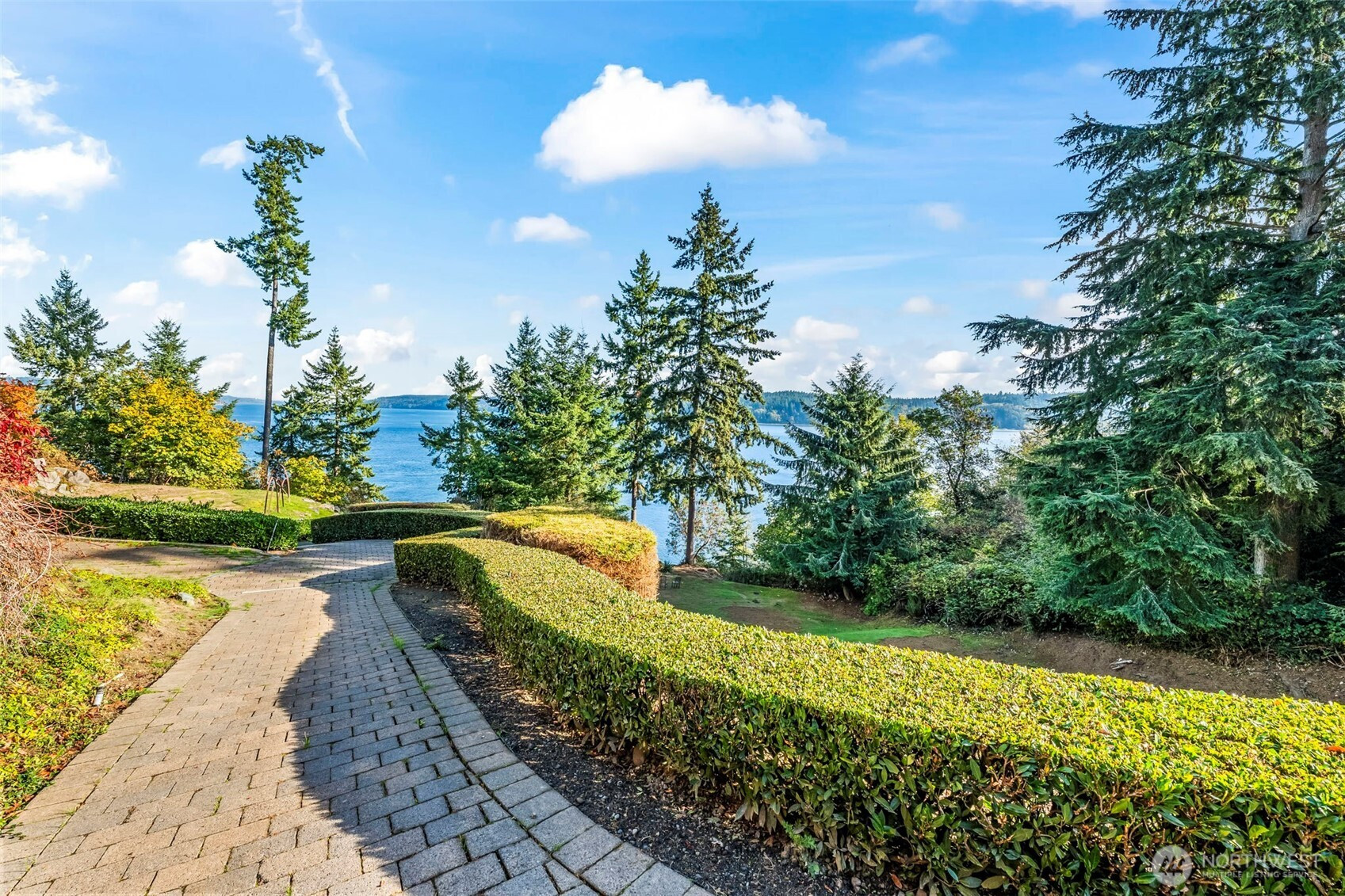 611 135th Street NW, Gig Harbor, WA 98332