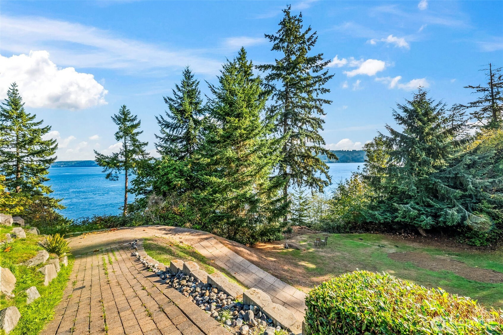 611 135th Street NW, Gig Harbor, WA 98332