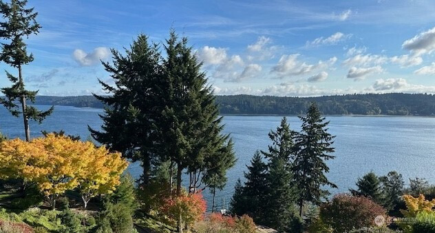 611 135th Street NW, Gig Harbor, WA 98332