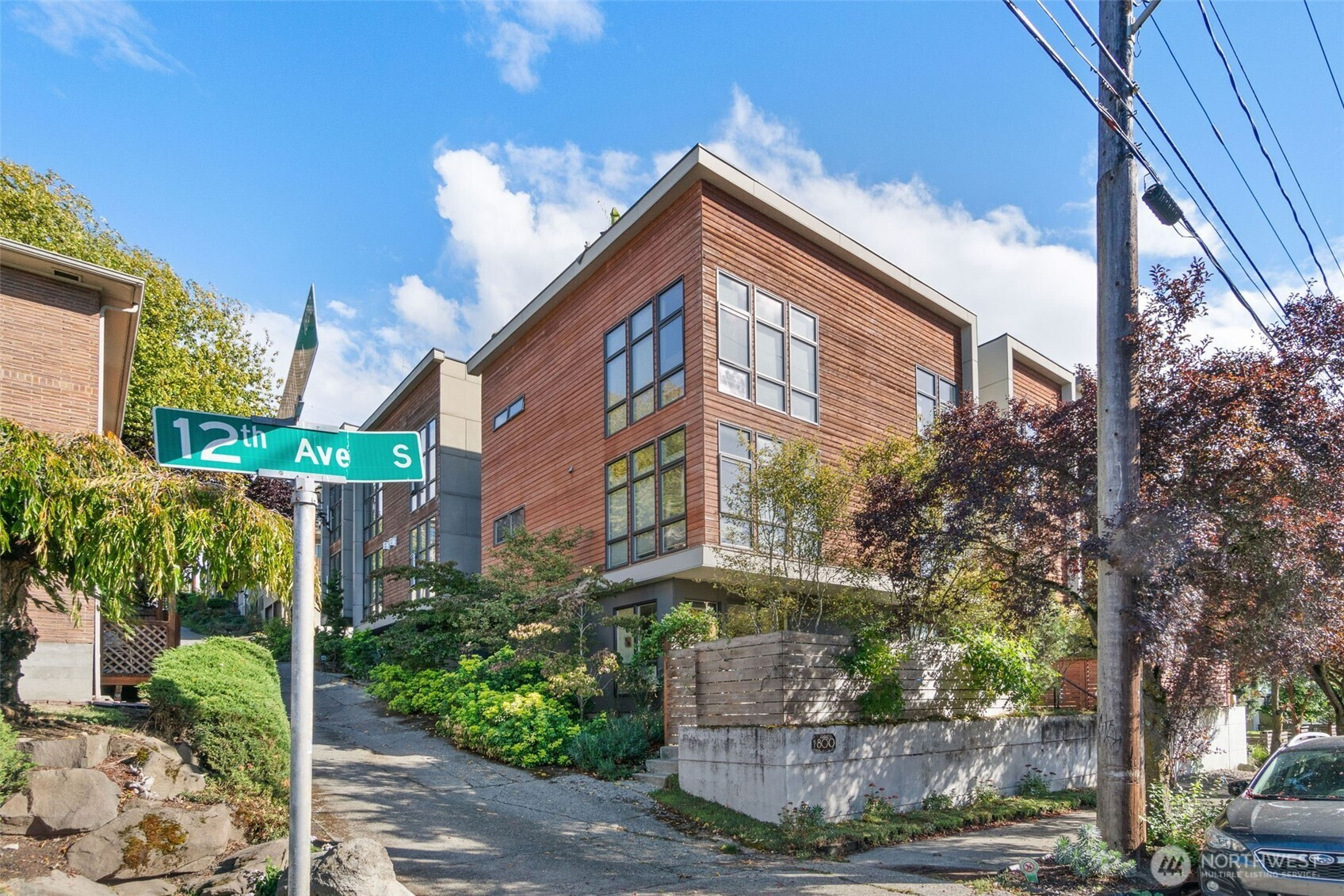 1211 S Grand Street, Seattle, WA 98144