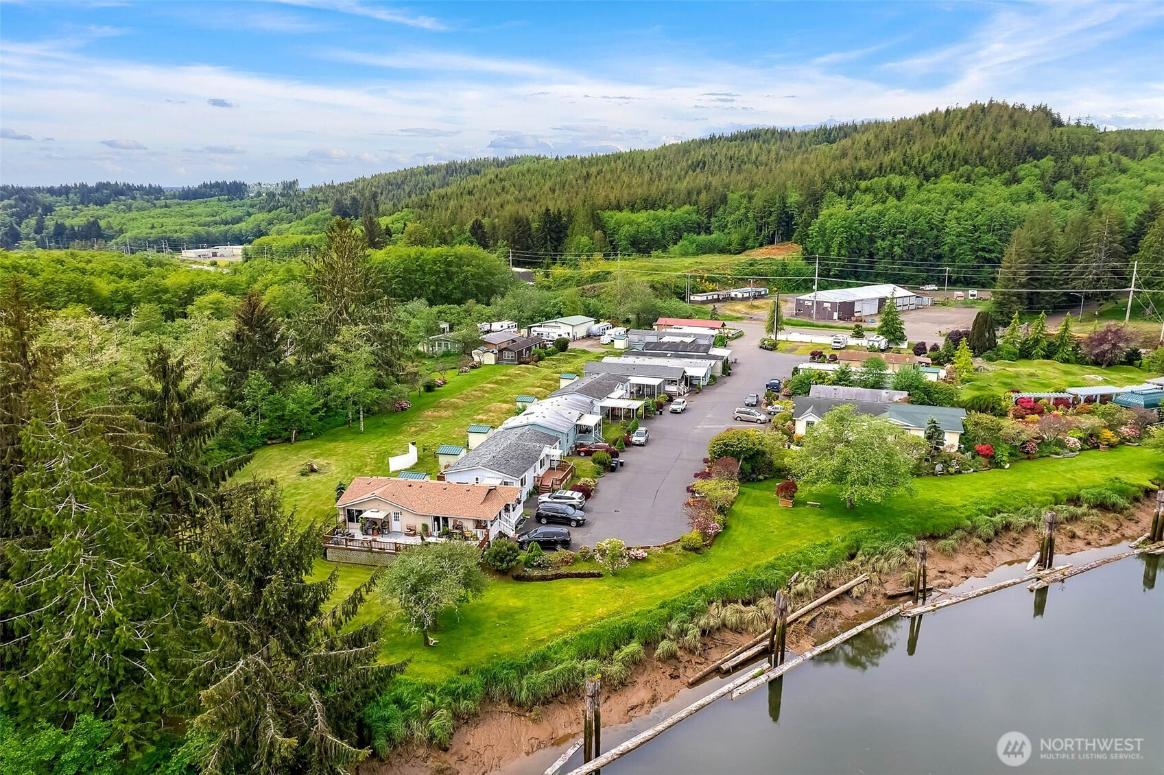 168 US HWY 101, Hoquiam, WA 98550