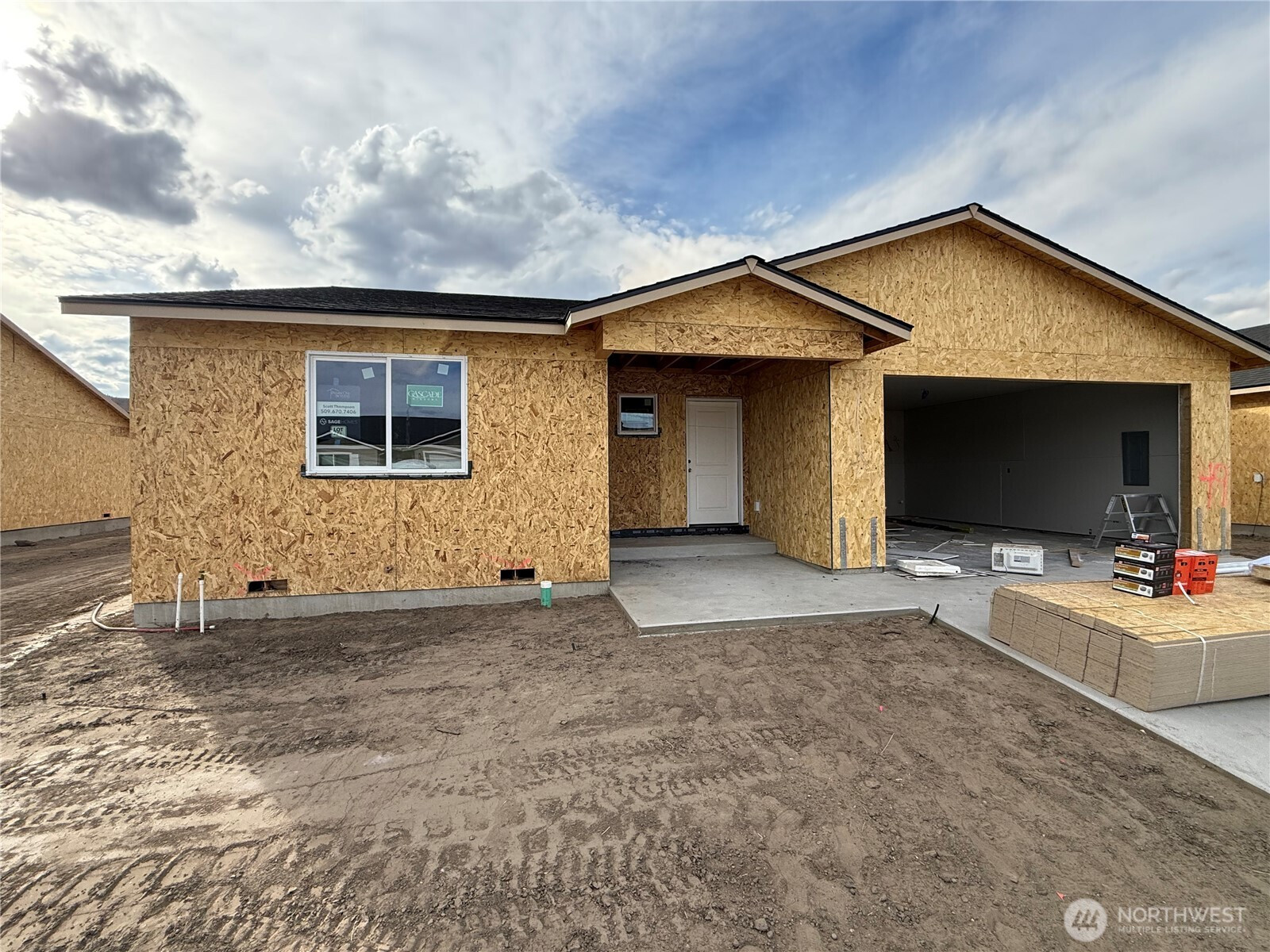 62 Salmon Drive, Wenatchee, WA 98801